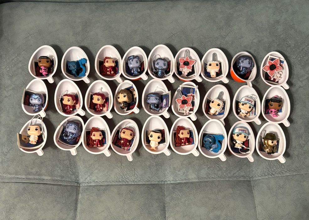 Продам, Киндер осд, игрушки киндер джой очень странные дела, stranger