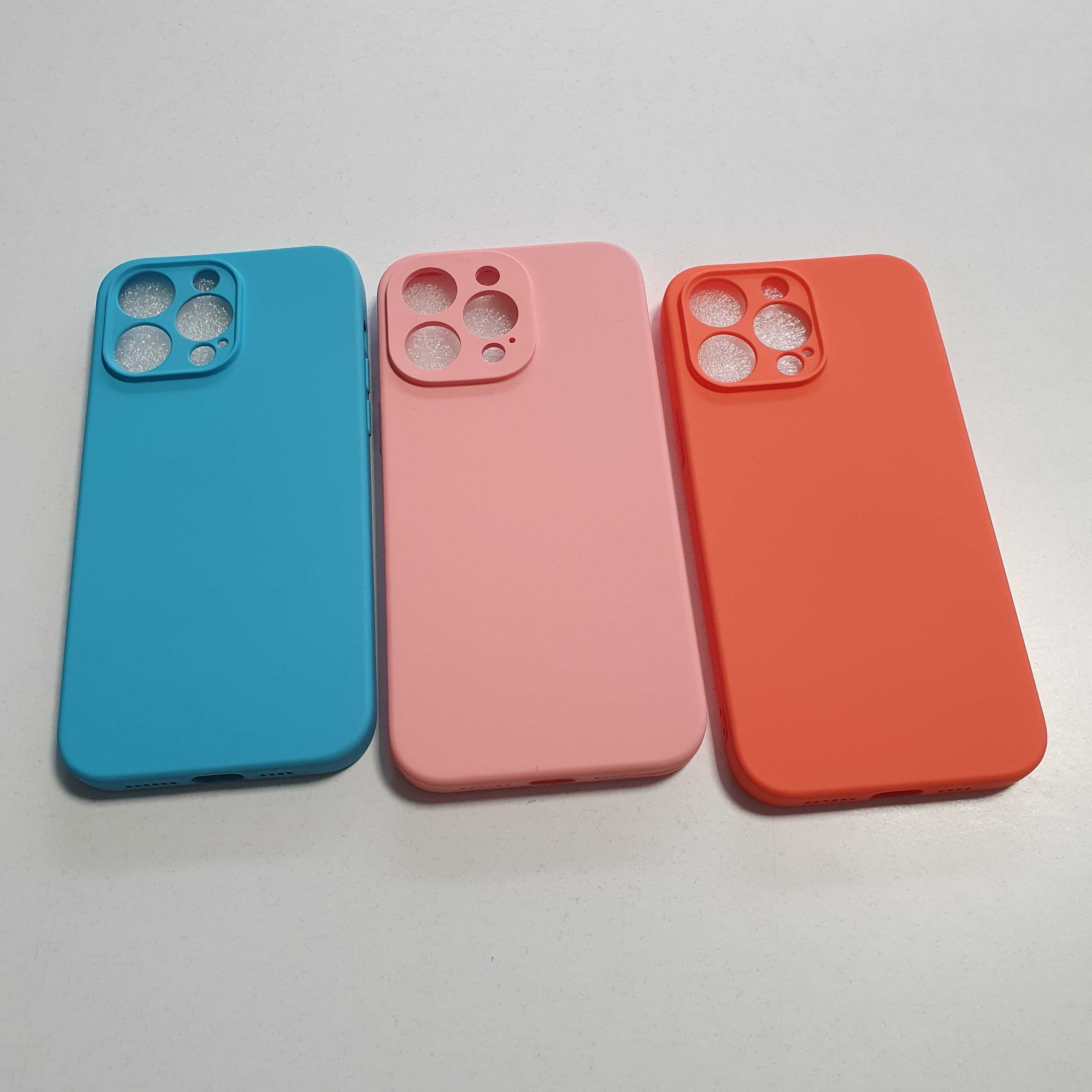 Husa cu interior catifelat iphone 14 Pro Max cu Protectie Camara.