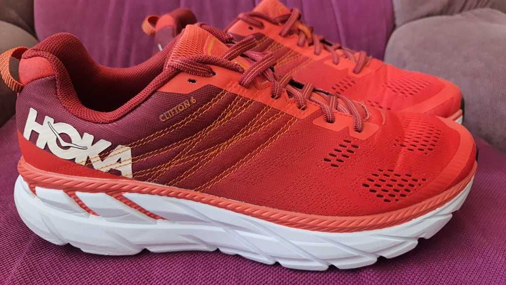 Pantofi alergare HOKA Clifton 6 Red marimea 45 1/3 zero km