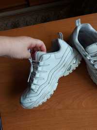 Кожанные кроссовки Sketchers