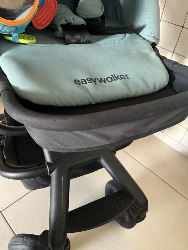 Easywalker Harvey 2 с подложка Aeromoov