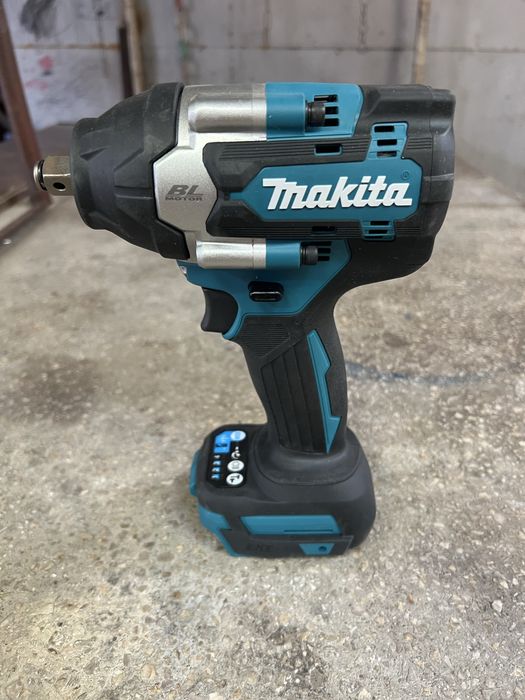 Vand corp impact Makita DTW 700