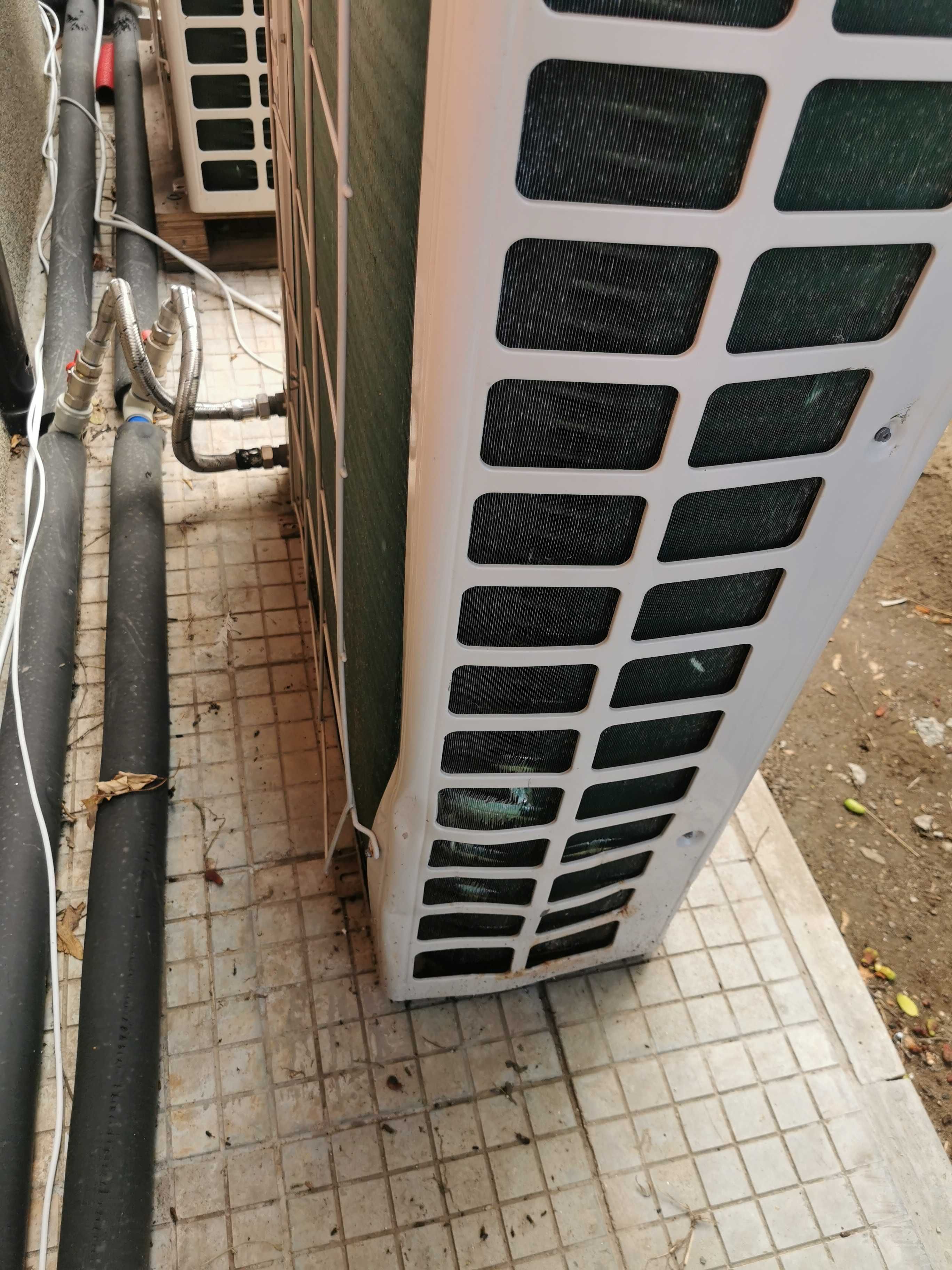 2 броя. Термопомпа 16kW Samsung Monobloc
