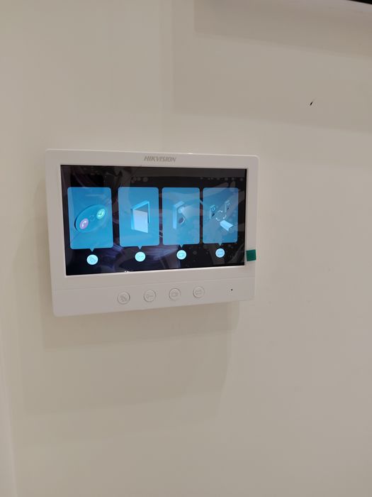 Kamera va damafon ustanovka xizmatlari 24/7 tez va sifatli