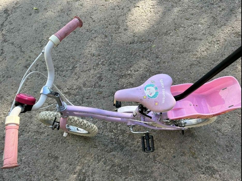 Детски велосипед 14″ с метална рамка;