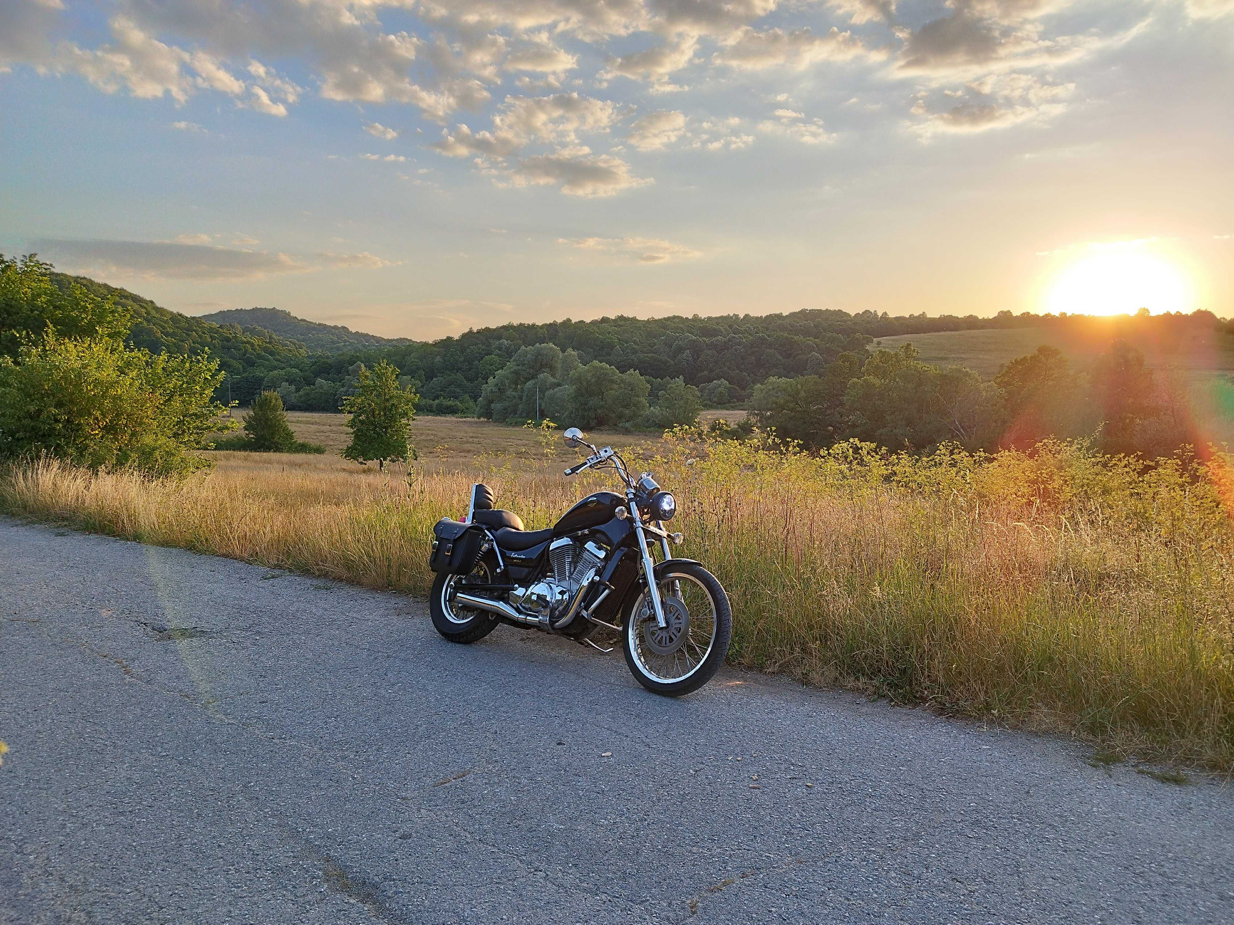 Suzuki VS800 Intruder