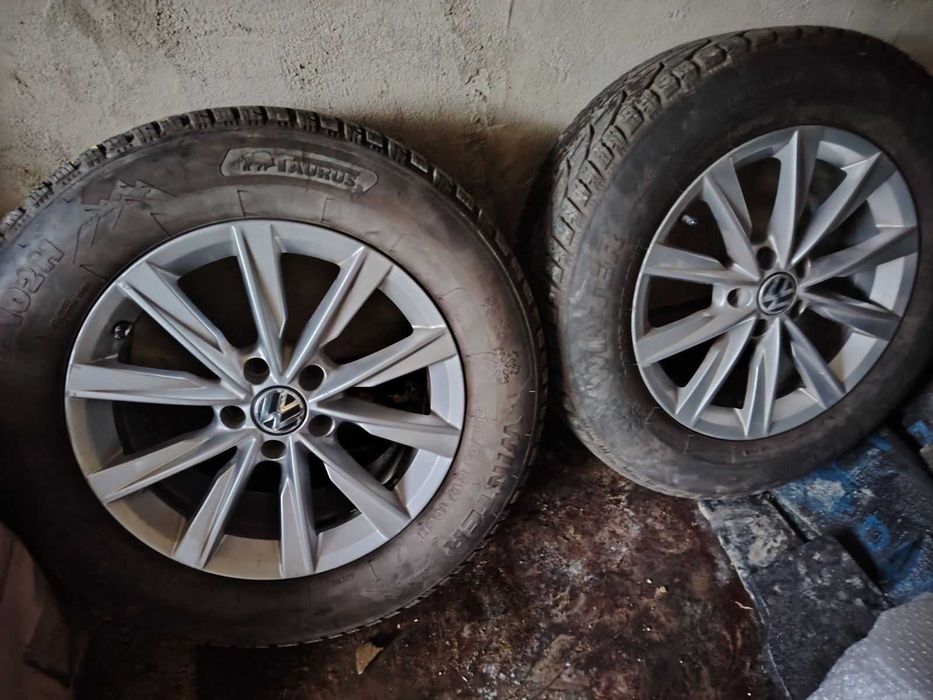 алуминиеви джанти 17 цола  VAG /WV с нови зимни гуми 225/70 R17