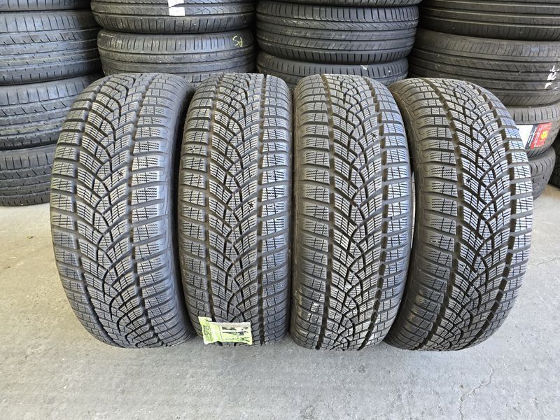 205/55/17 Goodyear 4piese