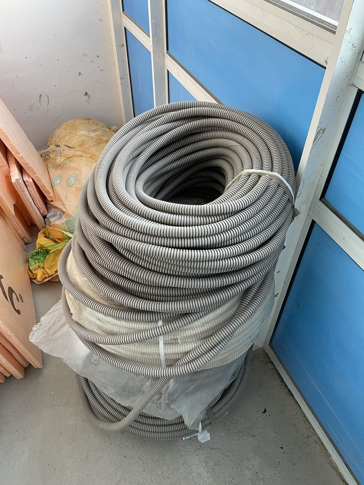 Продам гофру для кабеля