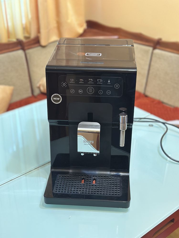 Кафеавтомат KRUPS Intuition EA870810