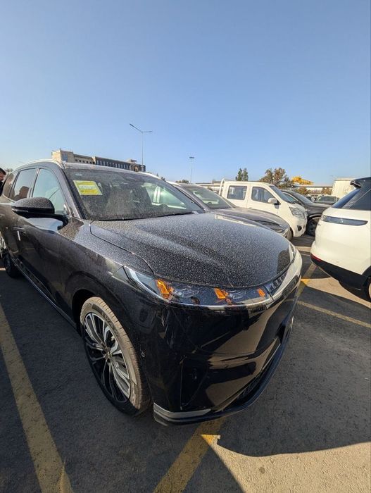 Продаётся DONGFENG EP008 restailing Ultra