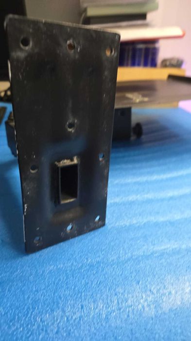 Suport Tv ,proiector boxe rezistent