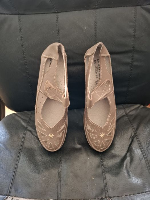 Дамски.обувки от естествена кожа