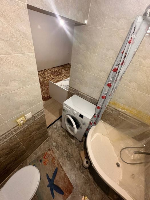 Срочно продается квартира мак.гор1/2/4