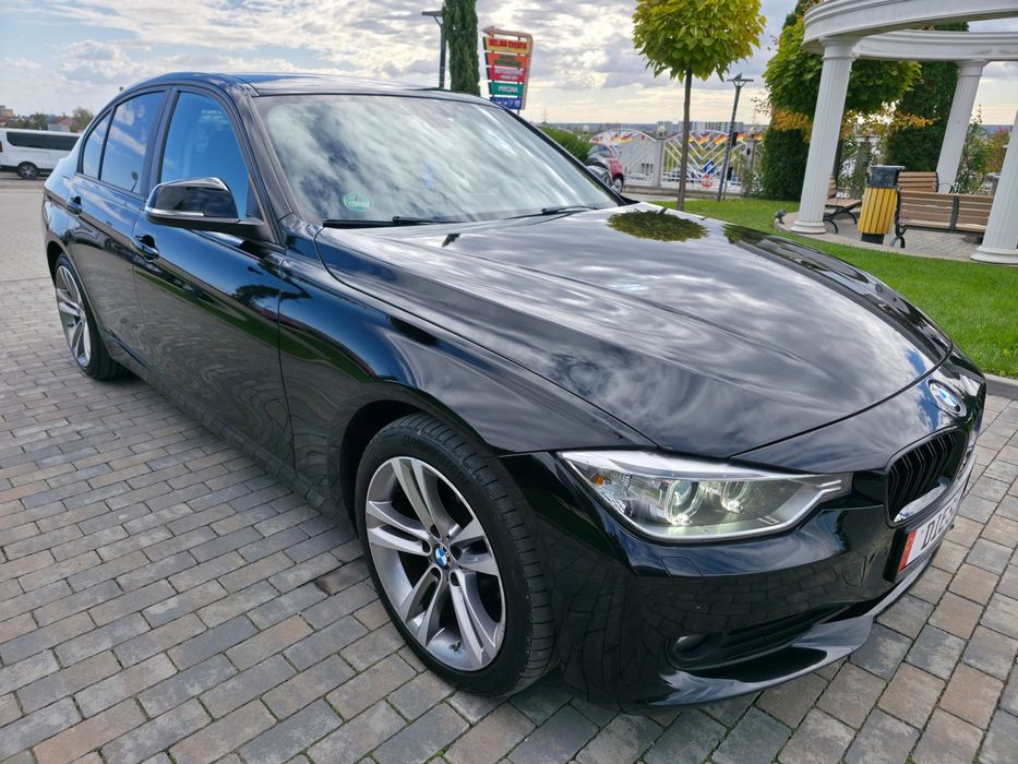 BMW F30 # 320 Diesel # 219.000 Km reali 100% # BiXenon # Jante 18" #