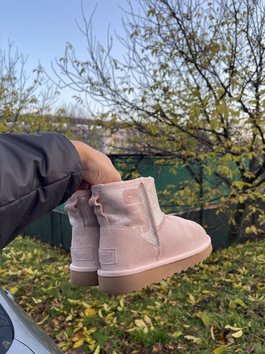 Ugg Mini originale marime 37