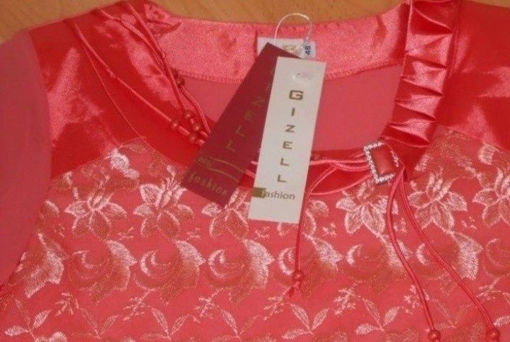 Bluza Gizell, dantela ,maineci voal,diverse mărimi