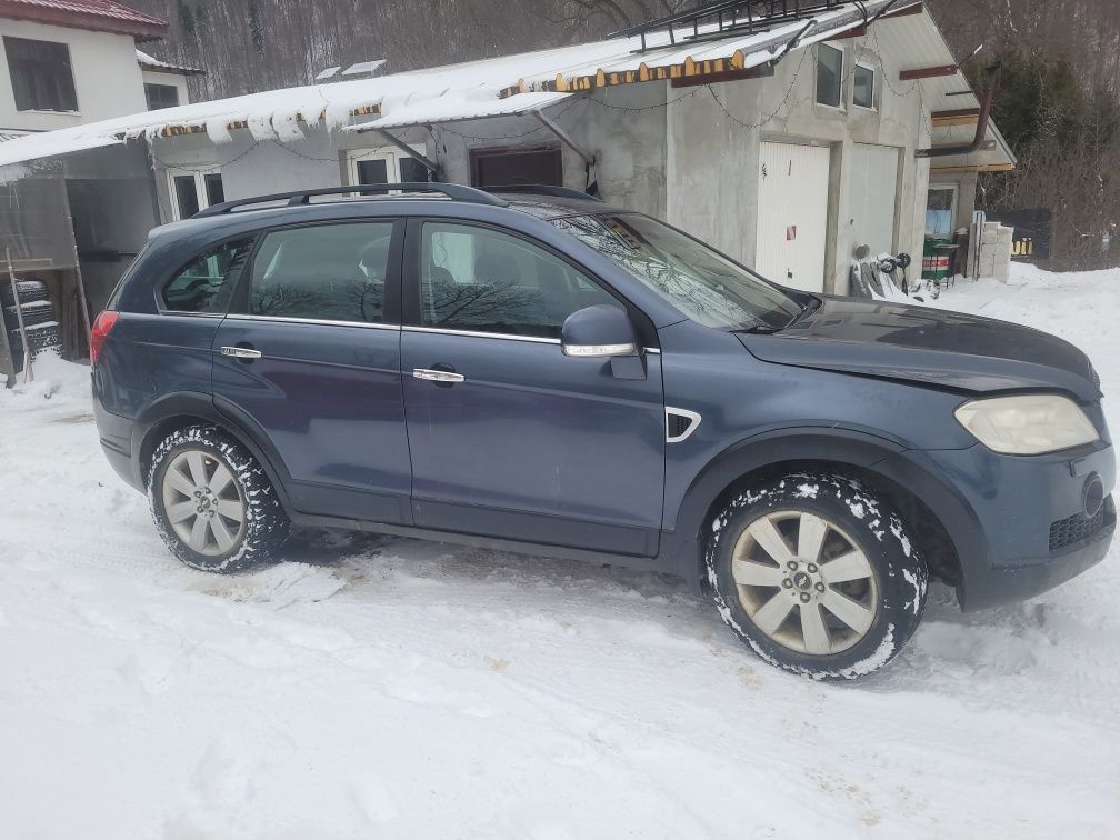 Capota, usii, interior Chevrolet Captiva