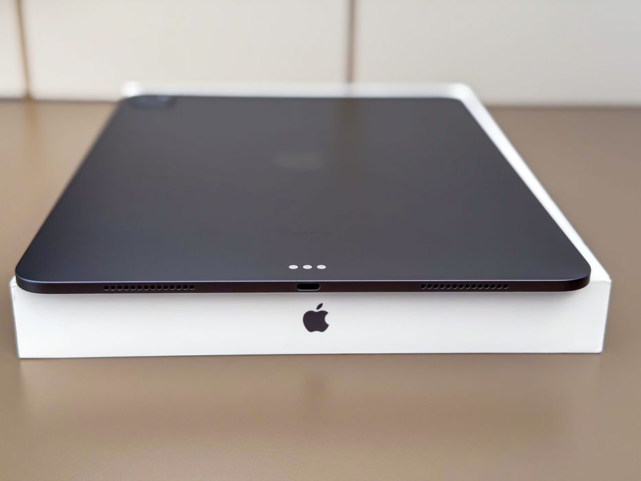 iPad Pro 13 inch M4 | 256gb | 100% Baterie