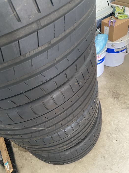 KUMHO 265/35/20 4бр