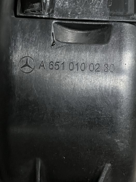 Капак клапани Мерцедес om651