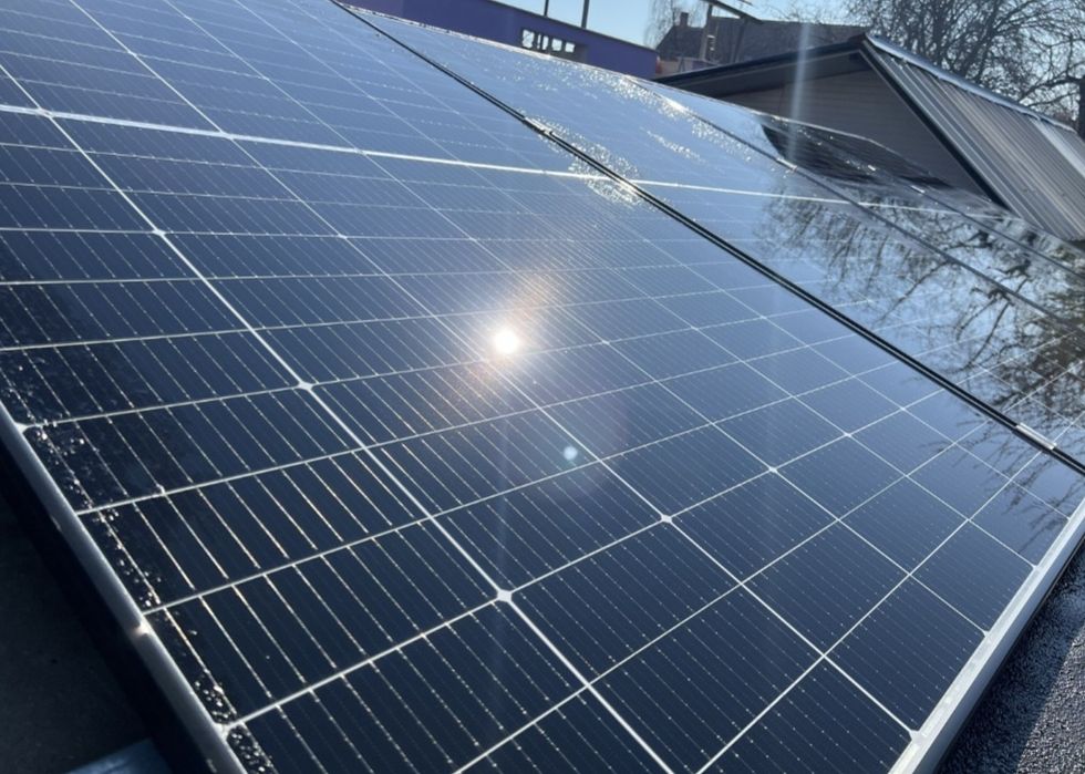 Ofer debarasari locuinte curatare panouri pavaje fatade 
-spalare fata