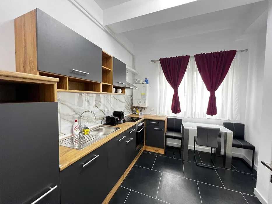 Cazare in Regim Hotelier BRASOV CENTRU 1/2/3 Camere