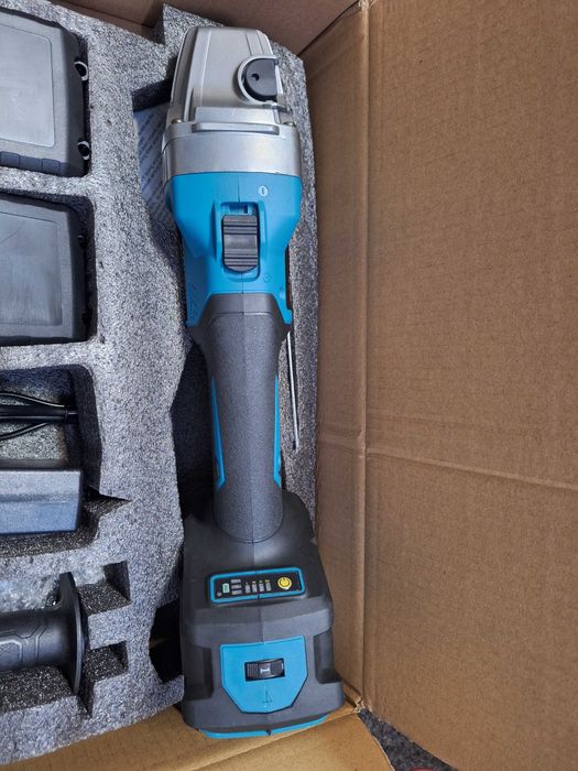 Polizor unghiular (flex)125mm pe acumulator