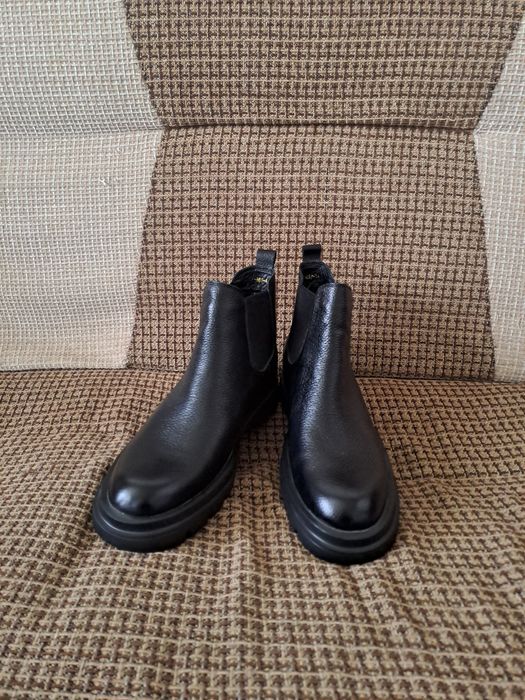 Стильные мужские сапоги утеплённые