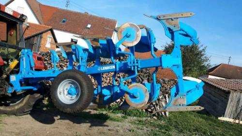 Plug Kuhn Multimaster si Master 110 103 122 cu 4 brazde 2012 Lemken