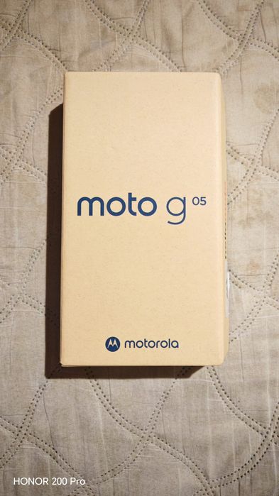 Продавам телефон Motorola Moto G05