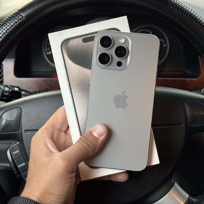 Iphone 15 pro max 256 gb 90% Natural Titanium