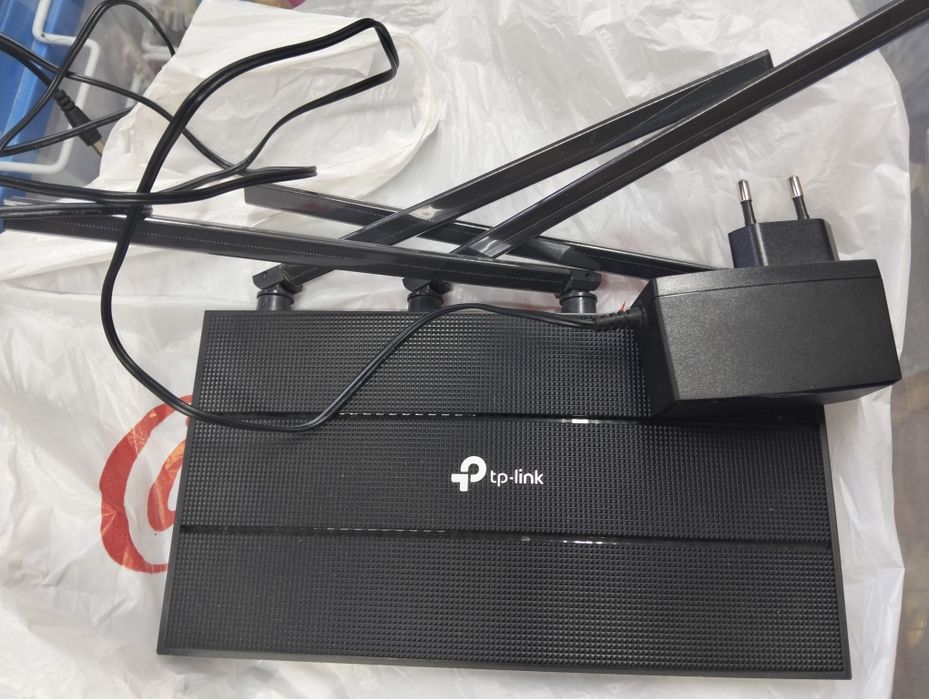 Вайфай роутер tp-link продам