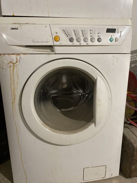 Стиральный машина на запчасти