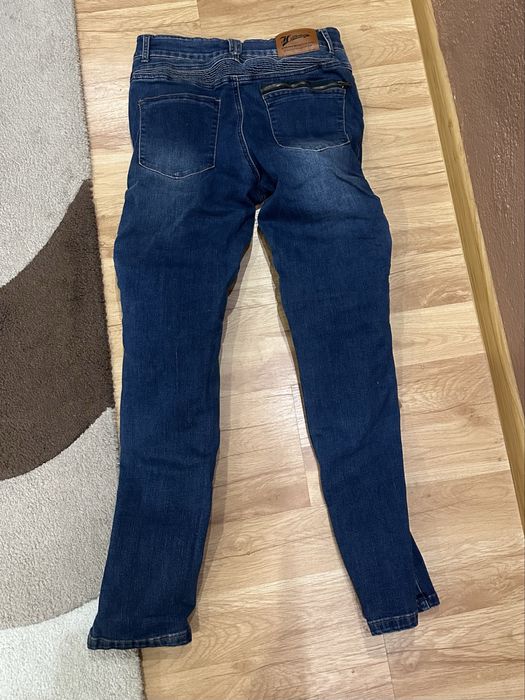 Мото дънки  с кевлар в зоните на протекторите