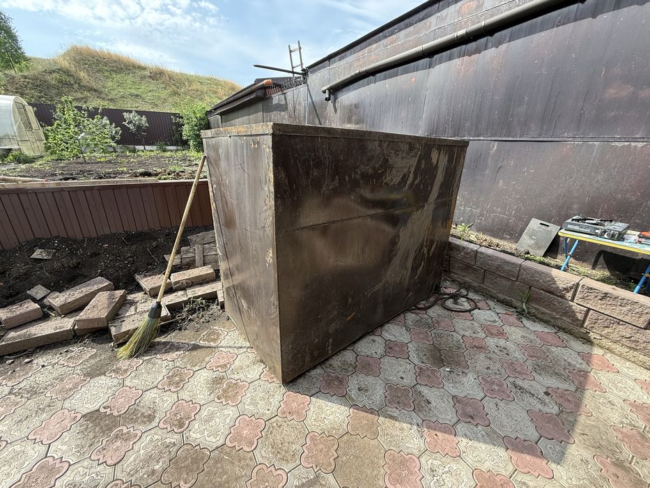 Продам бочку пол воду!