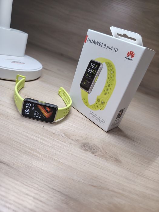 Huawei band 10 yangi