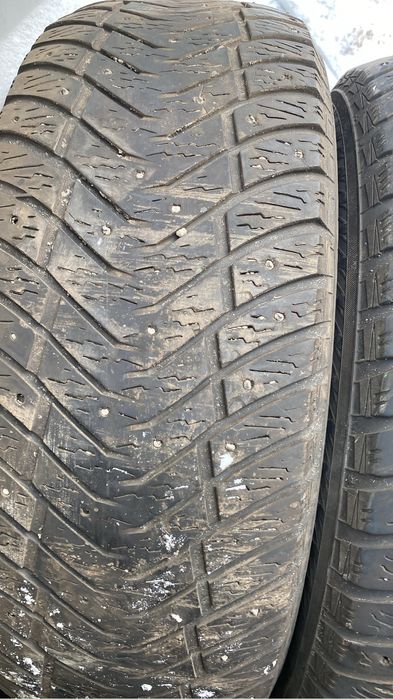 На 17 265/65 в идеале  1 шт в нал