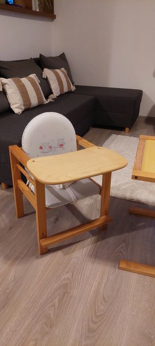 Scaun de masa pentru copii si bebe din lemn masiv 2 in 1- ca Nou