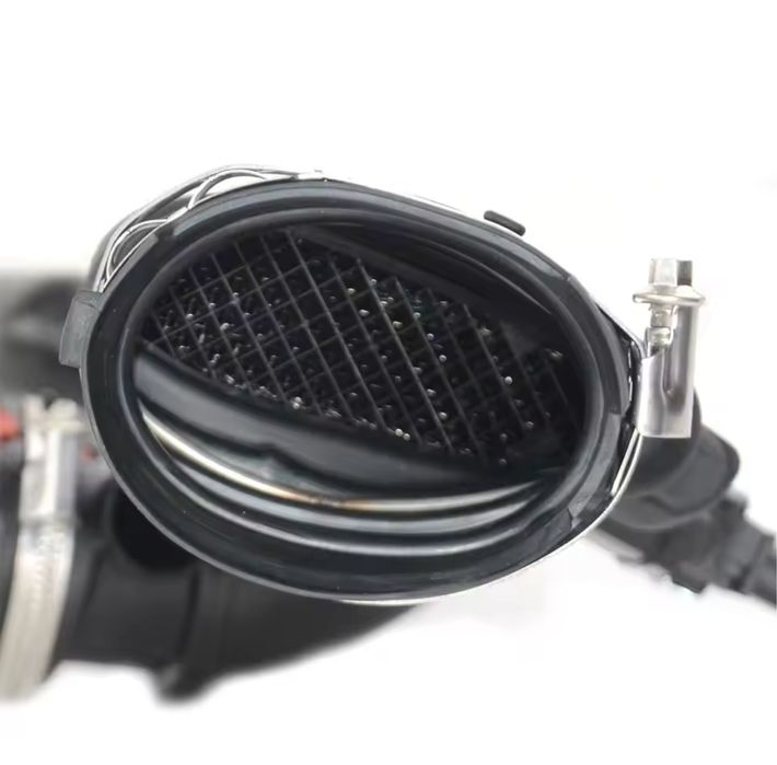 Debilmetru aer tubulatura aer filtru senzor Mercedes V6 cdi W164 W221