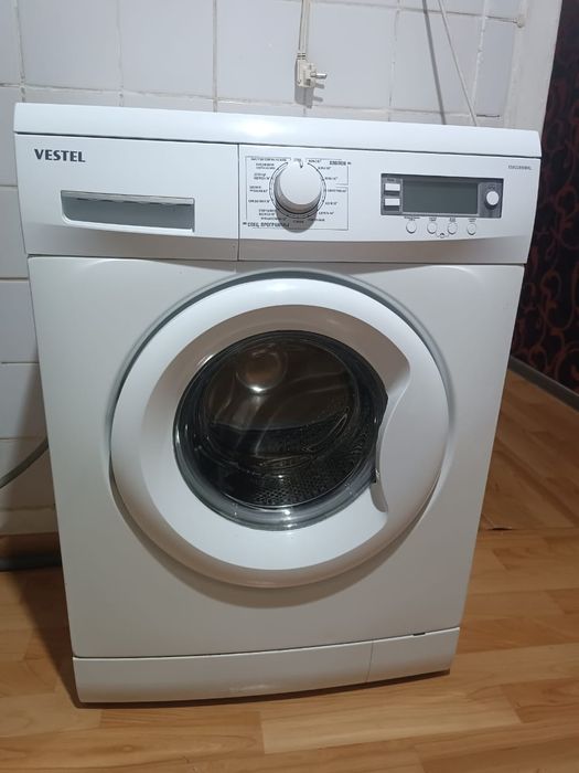 Продам стиральную машину.