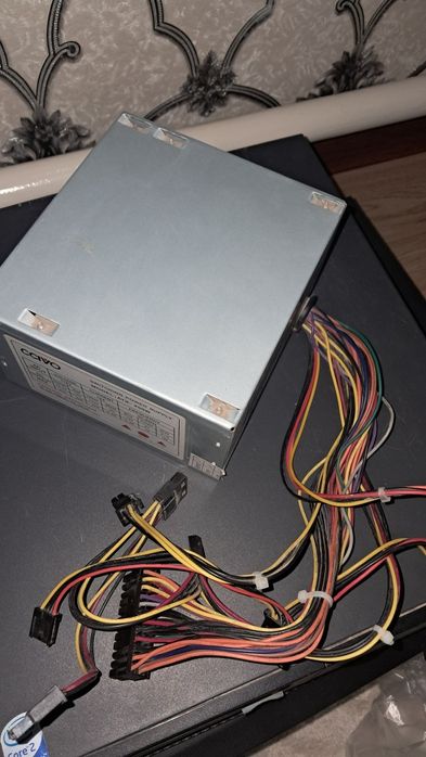 Много комплектующие для компьютера