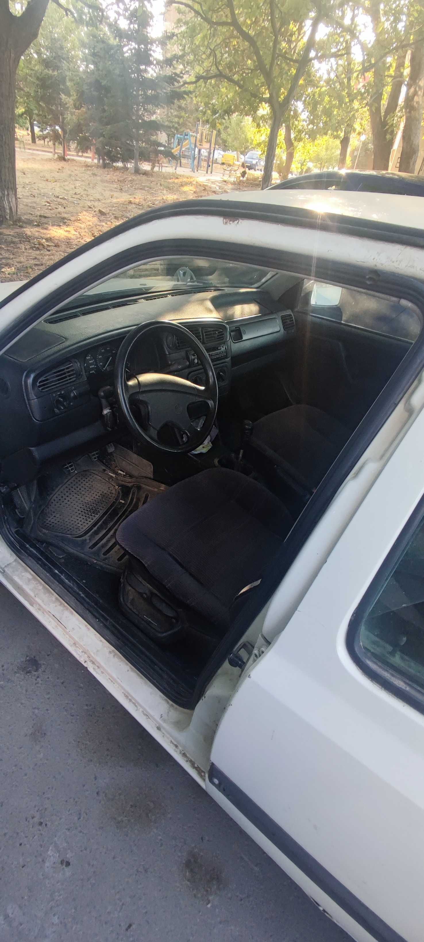 Продавам VW Vento