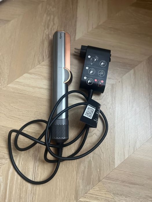 Dyson placă Feon uscat /îndreptat părul