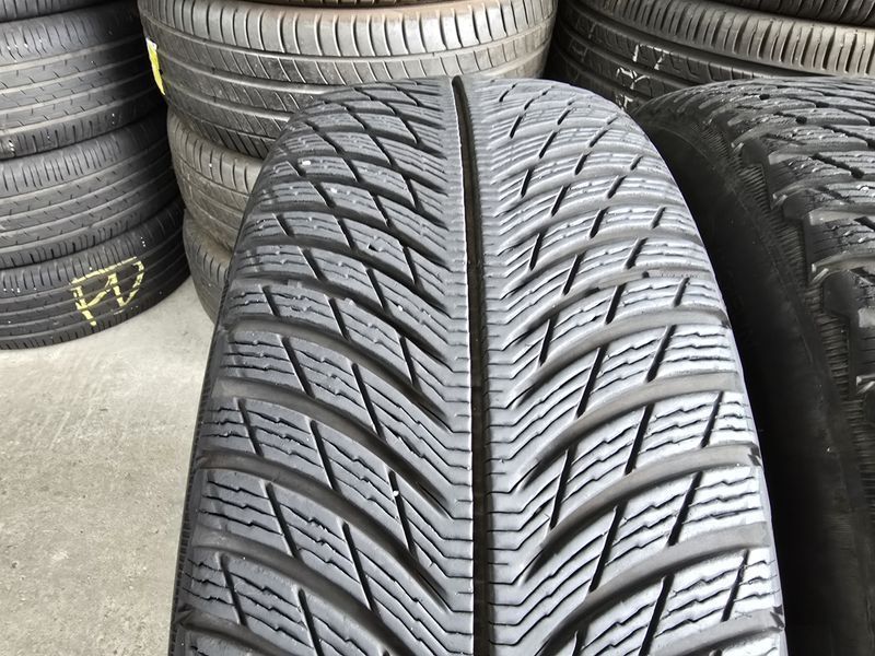 235/60/18 MICHELIN 4бр