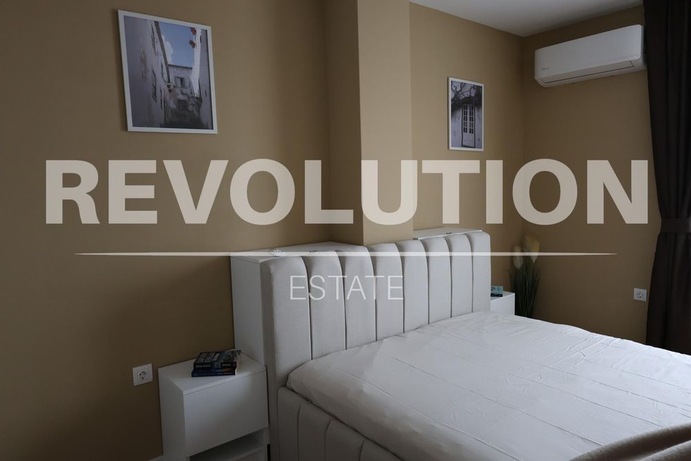 Дава се под наем Двустаен апартамент в Варна, Бриз - 90 кв.м за 700 € - Снимка #5