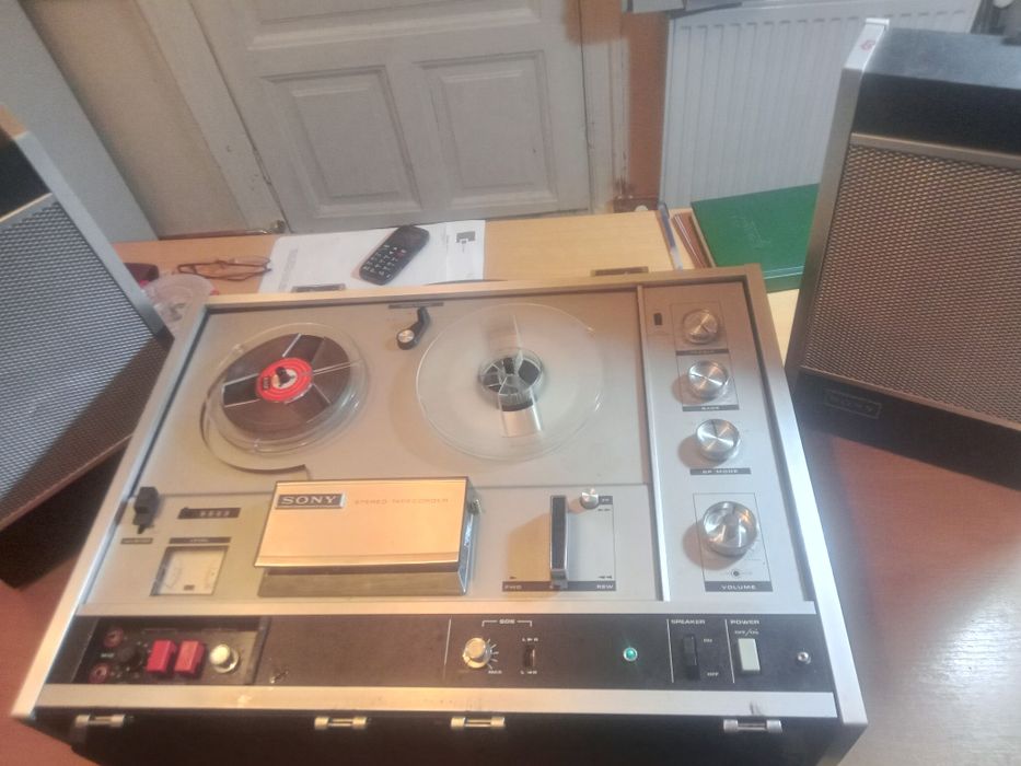 Magnetofon Sony TC540 cu amplificare si boxe originale