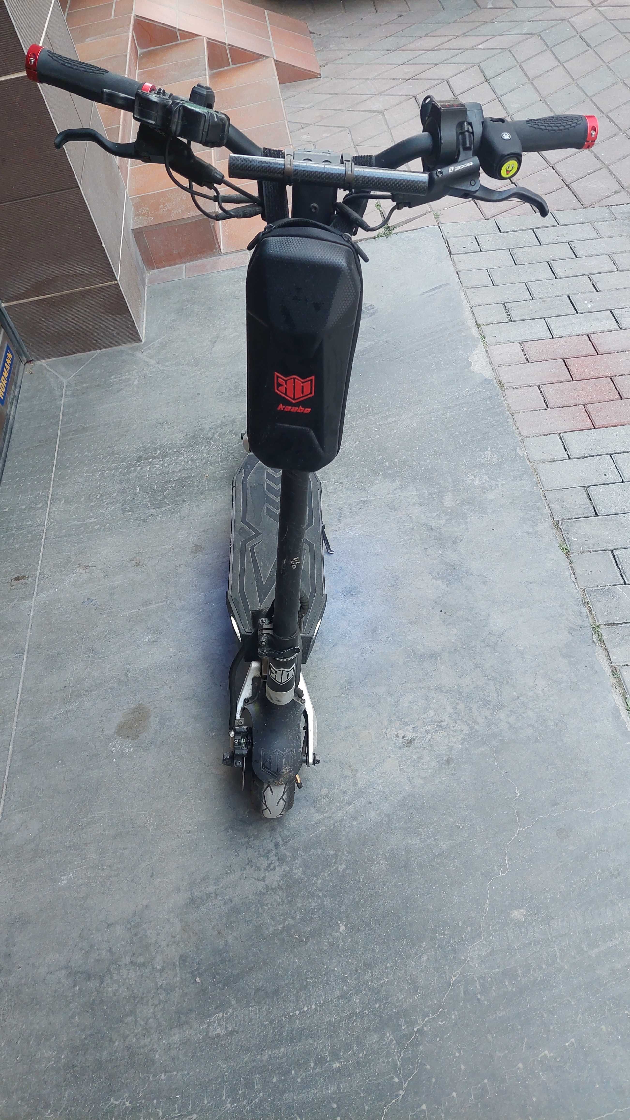 Kaabo mantis 8,  2 x 800