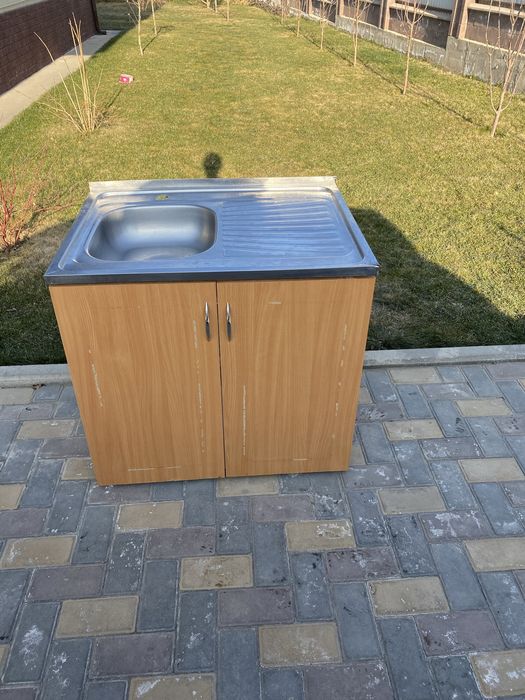 Мойка са шкафом продам