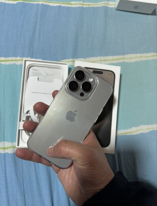 Iphone 15 pro/128 gb